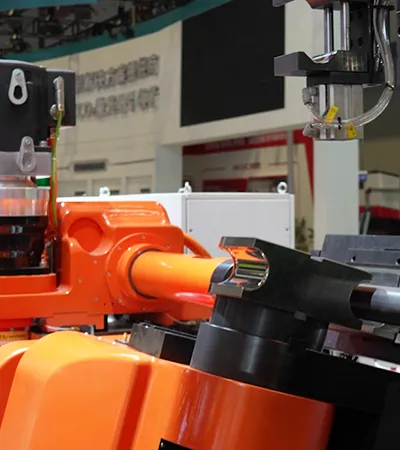Mesin Pembengkokan Tiub CNC